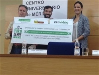 El Centro Universitario de Mérida gana 'The Vidrio Games' y recibirá 4.000 euros para becas de investigación