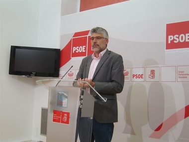 El PSOE pedirá en la Asamblea que la paga de 300 euros de Monago a mujeres mayores de 75 años no tribute en Hacienda