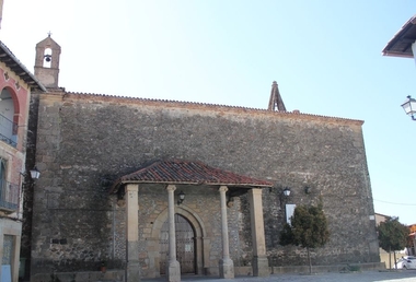 La iglesia parroquial de El Salvador, en Pasarón de la Vera, declarada Bien de Interés Cultural