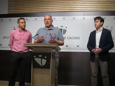 El II Festival de los Oficios Artesanos llega este sábado a Cáceres con trabajo en vivo en la plaza de Santa María