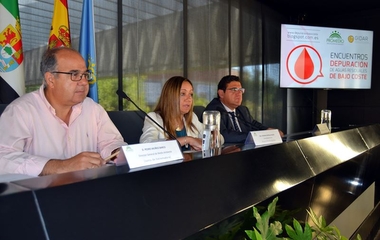 Un centenar de especialistas analiza en un encuentro en Badajoz el aprovechamiento de fangos de depuradoras