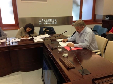 La Junta indica que el exconsejero Echávarri contrató obras por 146 millones en Medio Ambiente pese a 