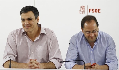 Ferraz habla con Vara y asegura que está de acuerdo en no facilitar un gobierno del PP