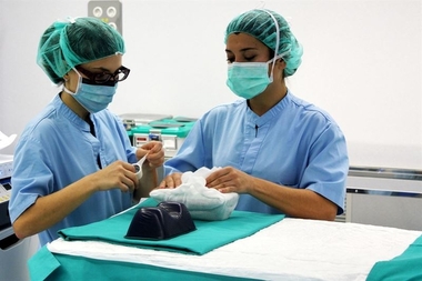 El sindicato Satse advierte de que hay 'escasez' de enfermeros y matronas en la sanidad pública extremeña
