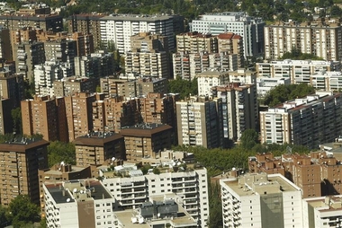 El precio de la vivienda nueva en Extremadura se sitúa en 1.120 euros por m2 hasta junio, el más bajo del país