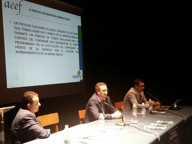 Una jornada aborda en Navalmoral de la Mata (Cáceres) la potenciación empresarial