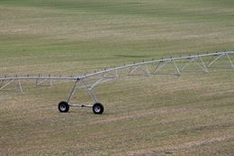 Publicada la convocatoria de ayudas para implantar sistemas de riego eficiente en explotaciones agrarias extremeñas