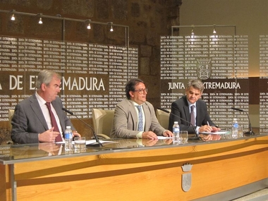 Las solicitudes en lista de espera sanitaria en Extremadura se sitúan en 138.996, un 19% menos que en junio de 2015