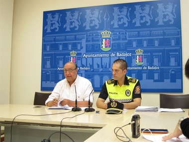 Una comisión del Ayuntamiento de Badajoz abordará la posibilidad de reducir los espacios autorizados para el botellón