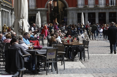 La facturación del sector servicios sube un 2,4% en mayo en Extremadura y la ocupación crece un 2,5%