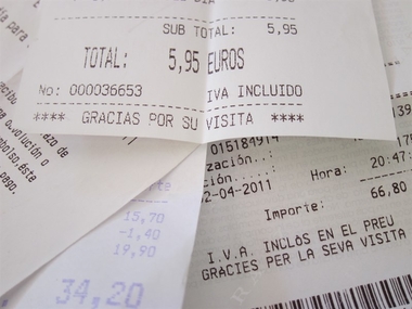 El plazo medio de pago de Extremadura a los autónomos baja un 16% en el primer semestre hasta los 155 días