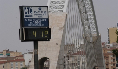 Diversas zonas de Extremadura, en alerta naranja por temperaturas de hasta 41 grados este lunes