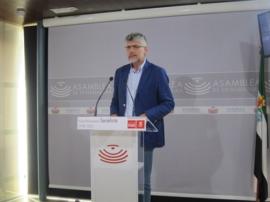 El PSOE de Extremadura admite que no sabe si el apoyo de Ciudadanos al PP 