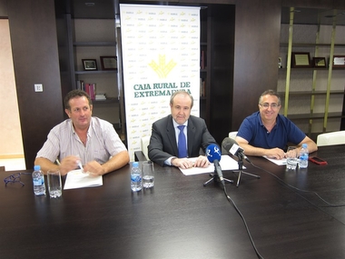 Caja Rural de Extremadura ofrece una línea preferente de préstamos para los agricultores afectados por las tormentas
