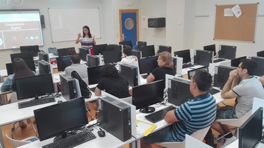 Una charla formará sobre las competencias digitales necesarias para desenvolverse en el mercado laboral