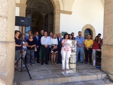 El Ayuntamiento de Cáceres convoca un minuto de silencio en apoyo a las víctimas de violencia de género