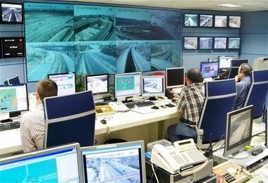La DGT prevé 6,3 millones de desplazamientos por el puente y pone en marcha un dispositivo especial