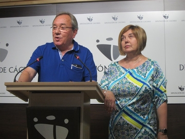 Diputación de Cáceres y Aupex firman un convenio para desarrollar actividades culturales en quince municipios