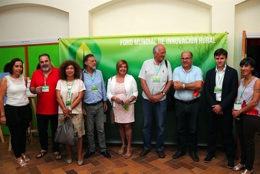 Rosario Cordero apunta a la economía verde y al mantenimiento de la población como retos para el desarrollo rural