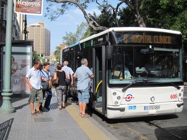 Los usuarios del autobús urbano bajan un 5,3% en julio en Extremadura, hasta los 721.000