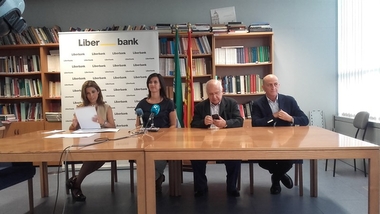 Liberbank aporta 20.000 euros para el desarrollo de actividades en el MEIAC de Badajoz