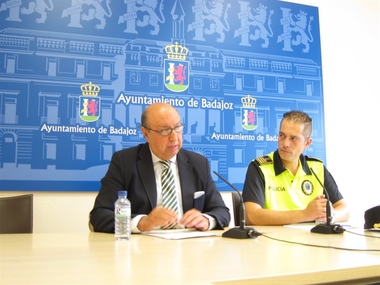 Todos los establecimientos públicos de Badajoz podrán cerrar media hora más tarde durante la celebración de Al Mossassa