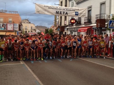 El programa de actividades deportivas de la Feria Internacional Ganadera y 563 Tradicional de San Miguel de Zafra continúa este fin de semana