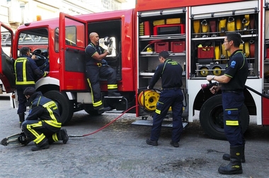 La Diputación publicará oferta de empleo de 16 plazas para bomberos antes de finalizar el año