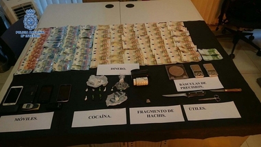 La Policía Nacional detiene a seis personas que pertenecían a una red de distribución de cocaína en Cáceres