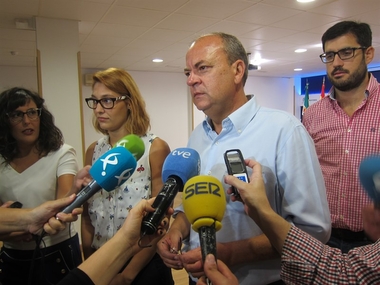 Monago cree que las declaraciones de Felipe González son 'como ladrarle a la luna', ya que no está en el Comité Federal