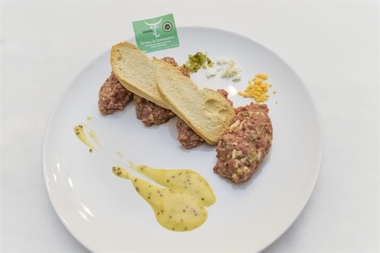 Ternera de Extremadura ofrecerá una degustación de dicho producto en el stand de Carrefour en la Feria de Zafra