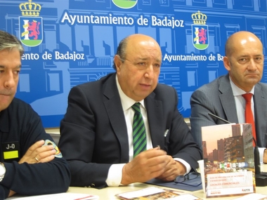 El autobús especial para el botellón en el ferial de Badajoz arranca este jueves