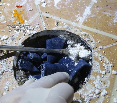 Desmantelado un laboratorio de adulteración y tráfico de drogas en Jerez de los Caballeros 