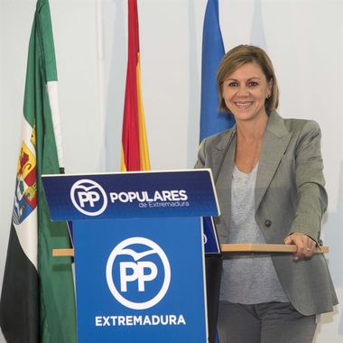 Cospedal pone al PP de Extremadura como ejemplo de lo que deben hacer los partidos al dejar gobernar la lista más votada