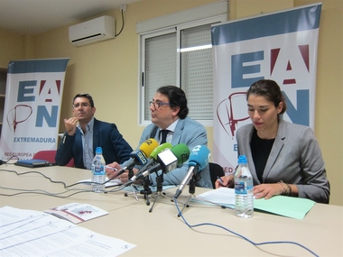 Extremadura es una dos CCAA en las que ha descendido el riesgo de pobreza de 2009 a 2015