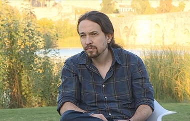Iglesias dice que el PSOE mira 
