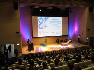 Un total de 600 jóvenes participan en Badajoz en la Feria de Empleo y Emprendimiento 'LinkEM' de la UEx