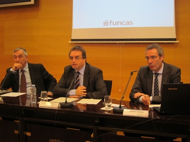 La economía extremeña crecerá el 2,5 por ciento tanto en 2016 como en 2017, según Funcas