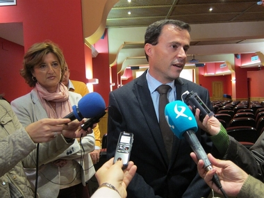 Gallardo respeta la manifestación contraria al Plan Director del Hospital Provincial, aunque lo tacha de 