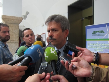 La Junta dice que Extremadura vive de las 