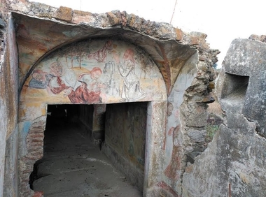 Organizan una nueva ruta senderista para alertar del 'estado de ruina absoluta' de la ermita de San Jorge de Cáceres