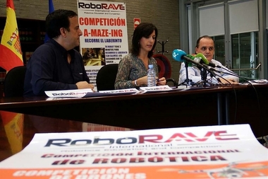 Esther Gutiérrez destaca la robótica educativa como acción formativa 'totalmente motivadora' para el alumnado