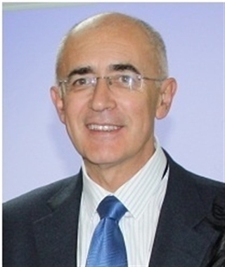 Carlos Arjona, reelegido presidente del Colegio de Médicos de Cáceres