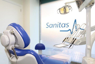 Más del 38,1% de los mayores de 60 años lleva implantes dentales