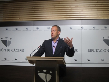 El PP pide el cese del diputado de Personal de la Diputación de Cáceres por 