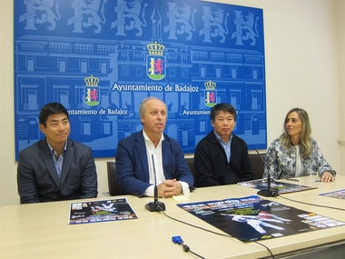 Medio centenar de equipos participan este sábado en el I Open Internacional de Taekwondo 'Ciudad de Badajoz'