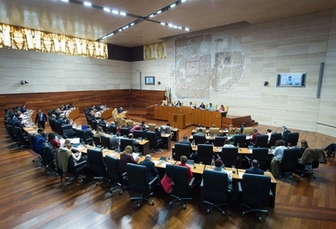 La Asamblea de Extremadura instará a la Junta a incluir en los PGEx de 2017 el 1% Cultural para patrimonio