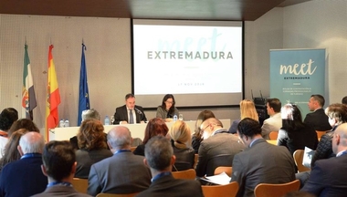 Empresas turísticas, agencias de viajes y touroperadores intercambian experiencias en 'workshops' en Trujillo