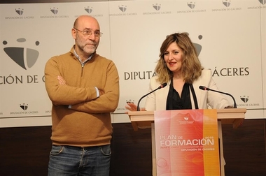 La Diputación de Cáceres ofrece 57 cursos de formación a los empleados de la administración local de la provincia