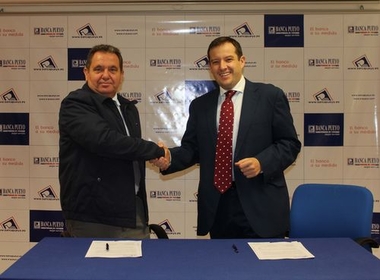Olivicultores extremeños podrán acceder a financiación ventajosa gracias al convenio suscrito entre Banca Pueyo y Afavex  